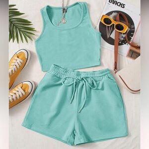 NWOT SHEIN Teal Mint Blue Scoop Neck Cropped Tank and High Waisted Shorts Set